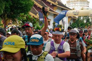 BIB: 
                            <button type="button" onclick="openModal(26906962)" class="btn btn-primary btn-sm float-right btn-popup" data-toggle="modal" data-target=".modal-high-quality">
                        <i class="fas fa-shopping-cart"></i> Add to Cart
                    </button>
                                            <button type="button" onclick="isThisMe(26906962, true)" class="btn btn-success btn-sm float-right btn-popup btn-isme hidden" data-toggle="tooltip" data-placement="bottom" title="นี่คือรูปของคุณใช่ไหม คลิกที่นี่เพื่อเอาเข้าอัลบั้ม">
                        <i class="fas fa-plus"></i> Add to album
                    </button>
                    <button type="button" onclick="isThisMe(26906962, false)" class="btn btn-warning btn-sm float-right btn-popup btn-isnotme hidden">
                        <i class="fas fa-ban"></i> Remove from album
                    </button>